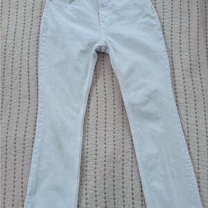 Everlane White Straight-Leg Jeans with raw frayed hem